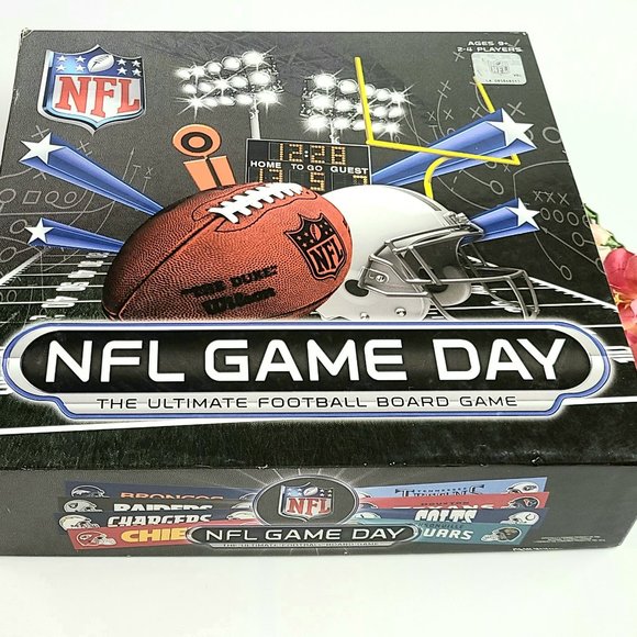 2012 NFL Game Ultimate Football Board - Picture 4 of 16